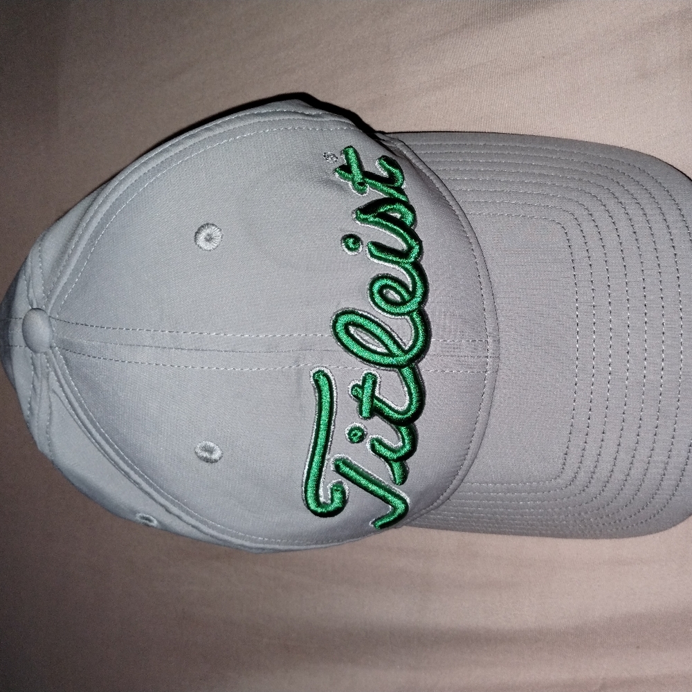 Titleist golf hat gray and green embroidery